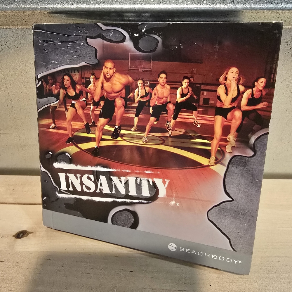 Insanity: Ultimate Cardio Workout (10 Disc) Beachbody Workouts Complete Set